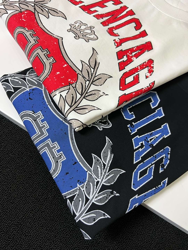 ブランドTシャツ着用イメージ